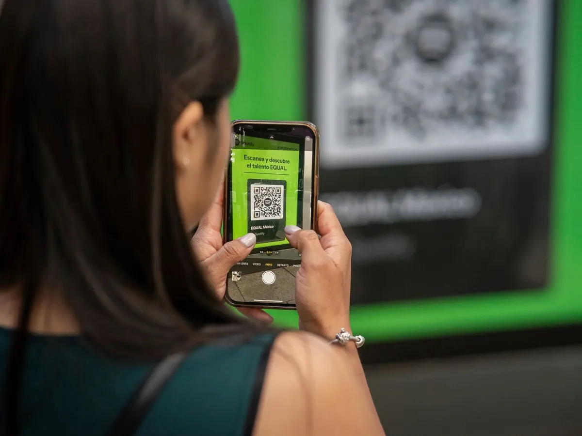 Scanning a QR code with a smartphone